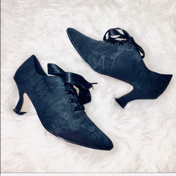 Highlights Shoes - Highlights Vintage Victorian Style Lace Booties 8